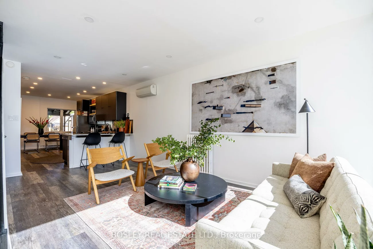 1007, Weston, Mount Dennis, Toronto