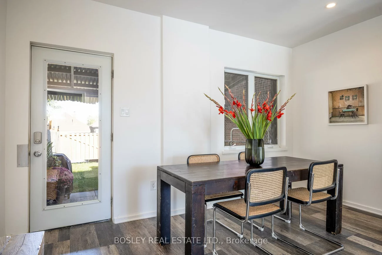 1007, Weston, Mount Dennis, Toronto