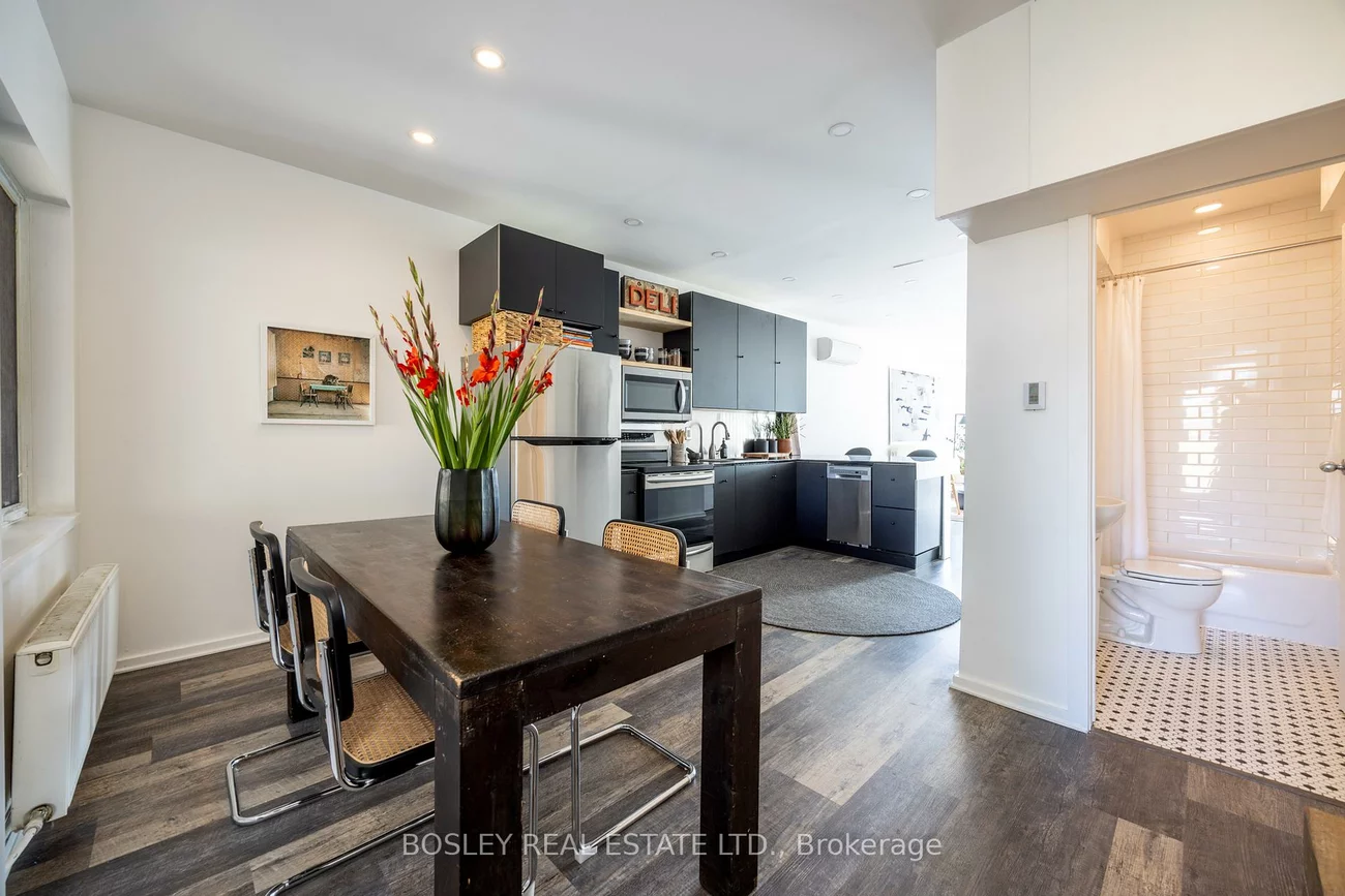 1007, Weston, Mount Dennis, Toronto