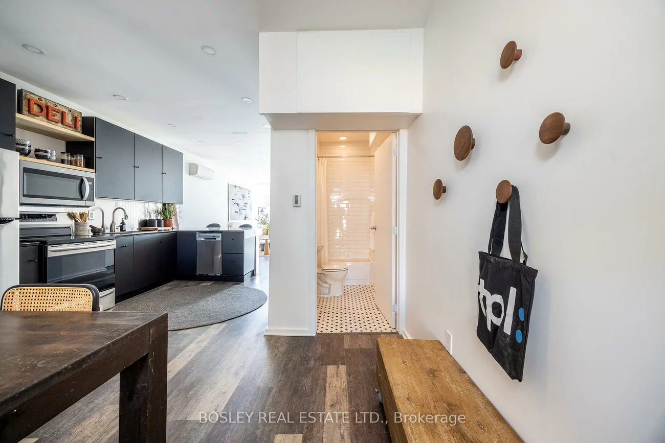 1007, Weston, Mount Dennis, Toronto