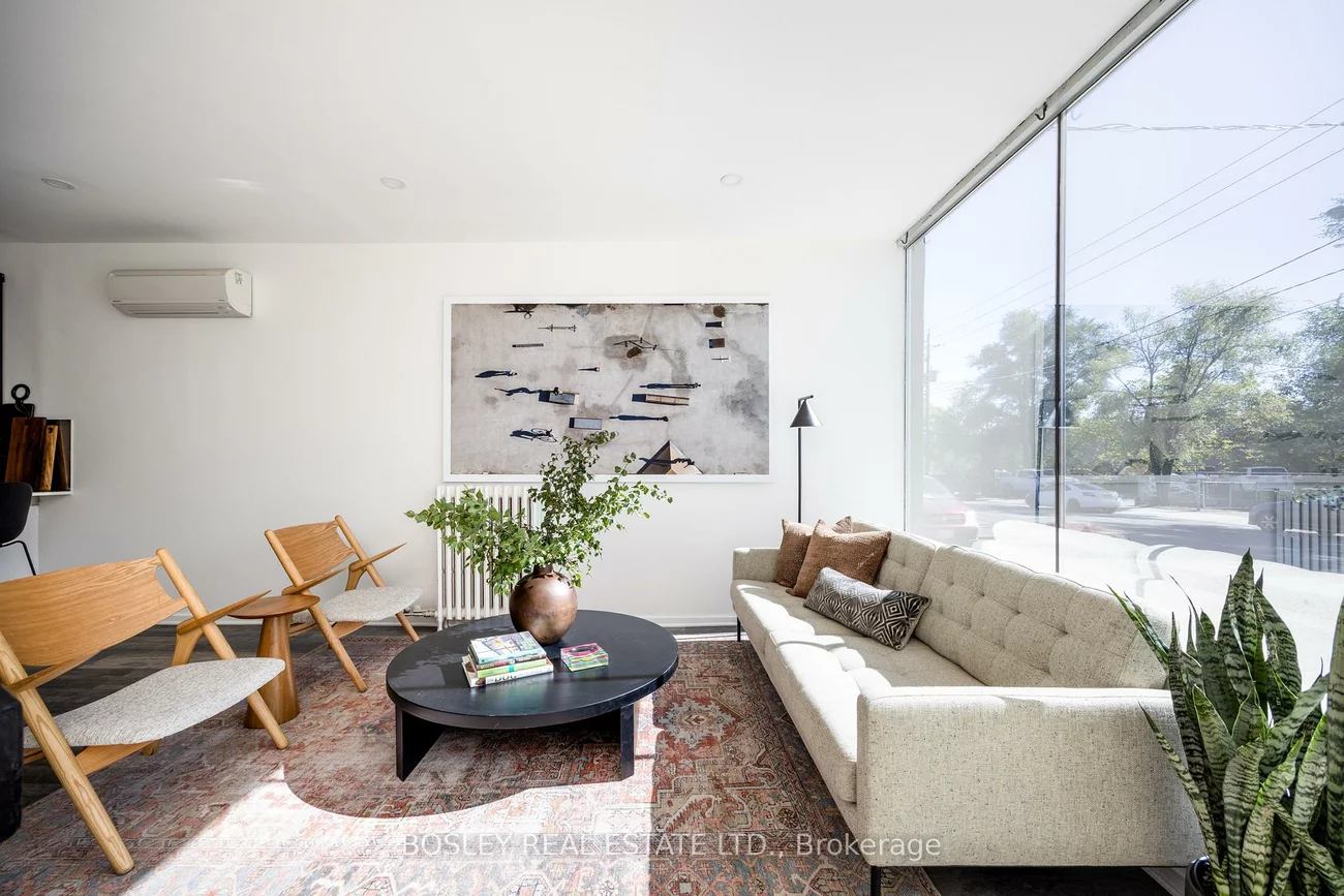 1007, Weston, Mount Dennis, Toronto