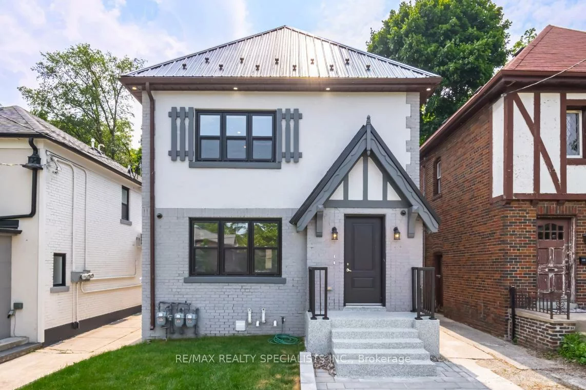 298, South Kingsway, High Park-Swansea, Toronto