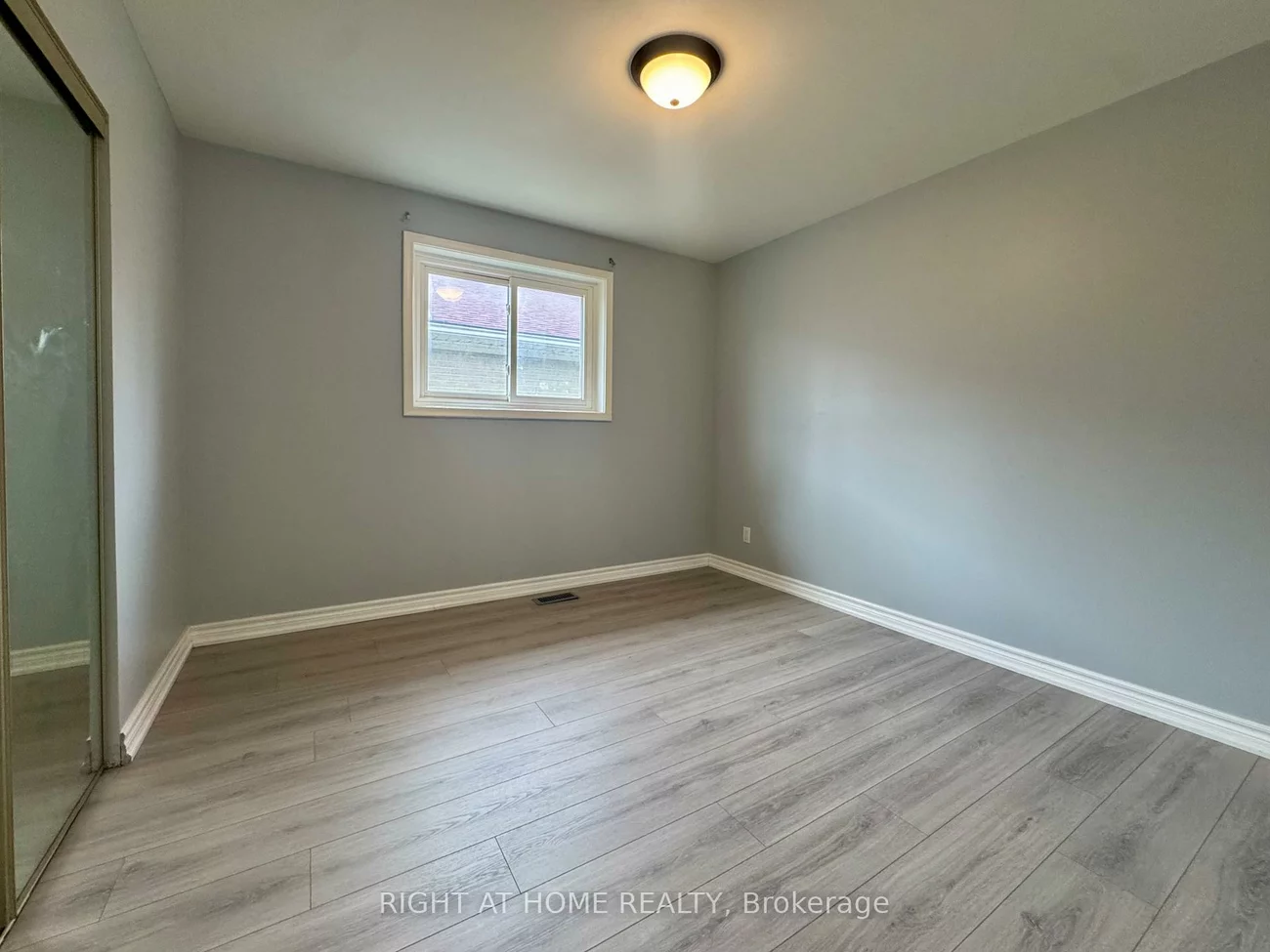 29, Monterrey, Thistletown-Beaumonde Heights, Toronto