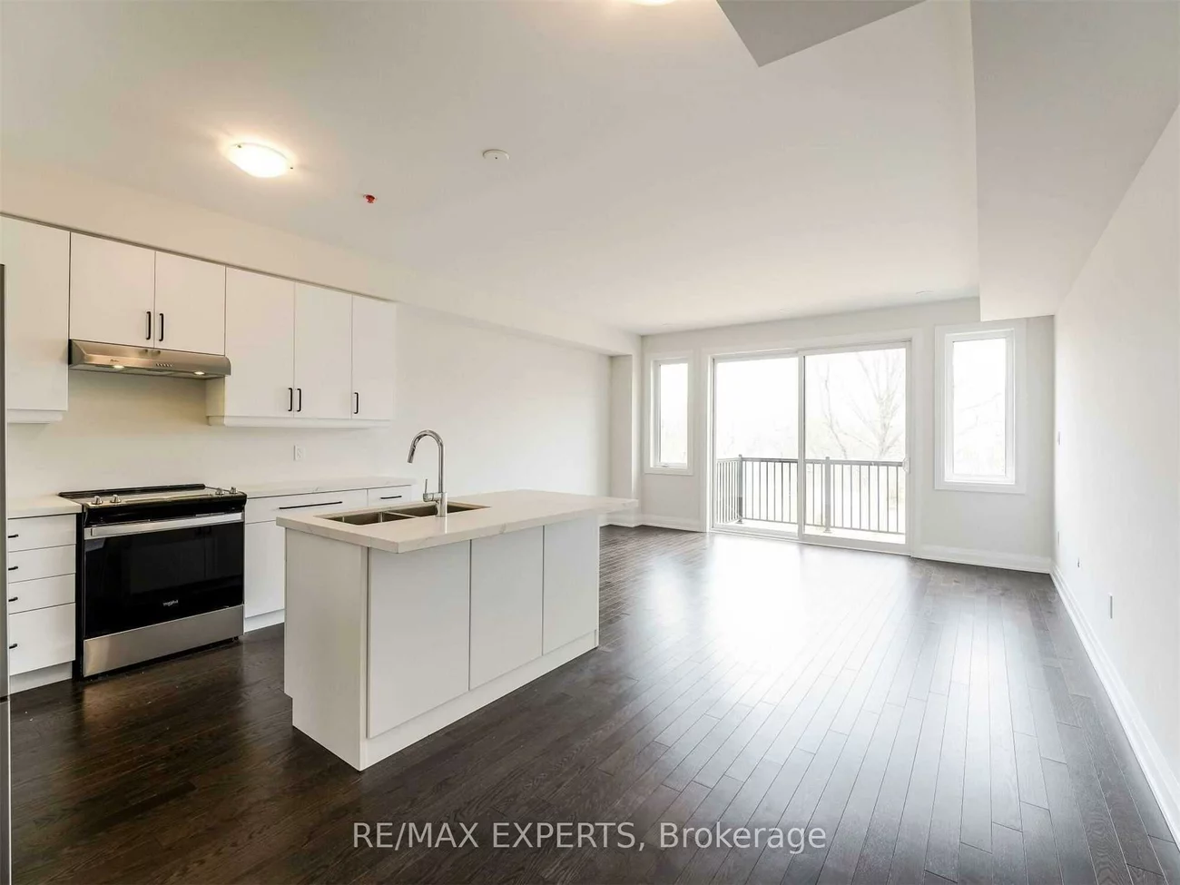 15, Wild Rose, Brookhaven-Amesbury, Toronto