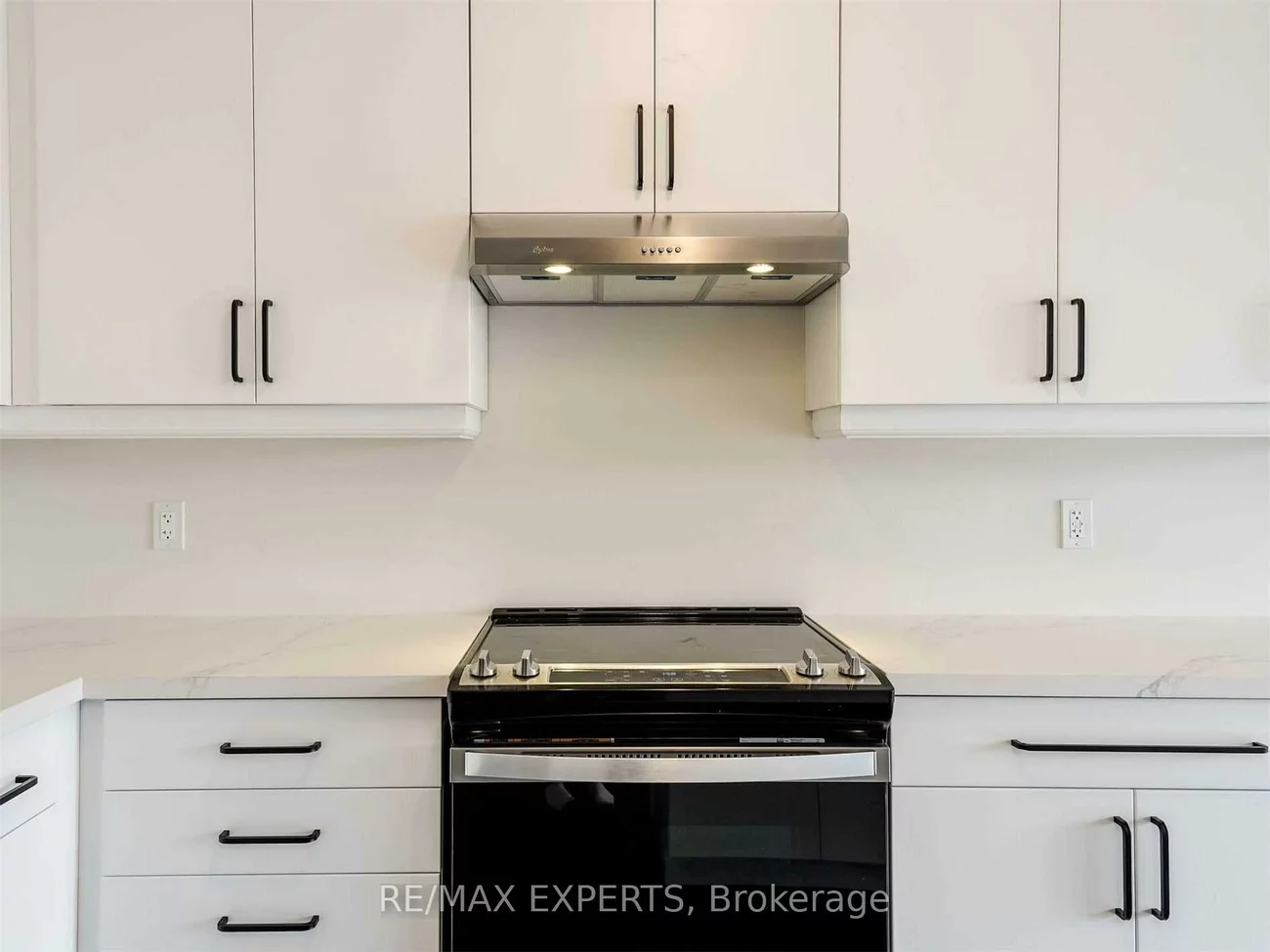 15, Wild Rose, Brookhaven-Amesbury, Toronto