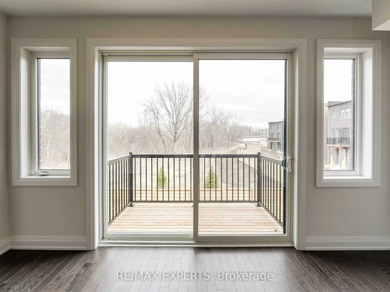 15, Wild Rose, Brookhaven-Amesbury, Toronto