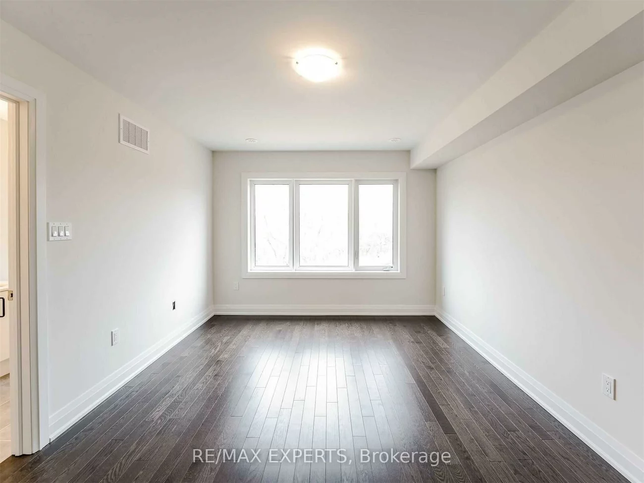 15, Wild Rose, Brookhaven-Amesbury, Toronto