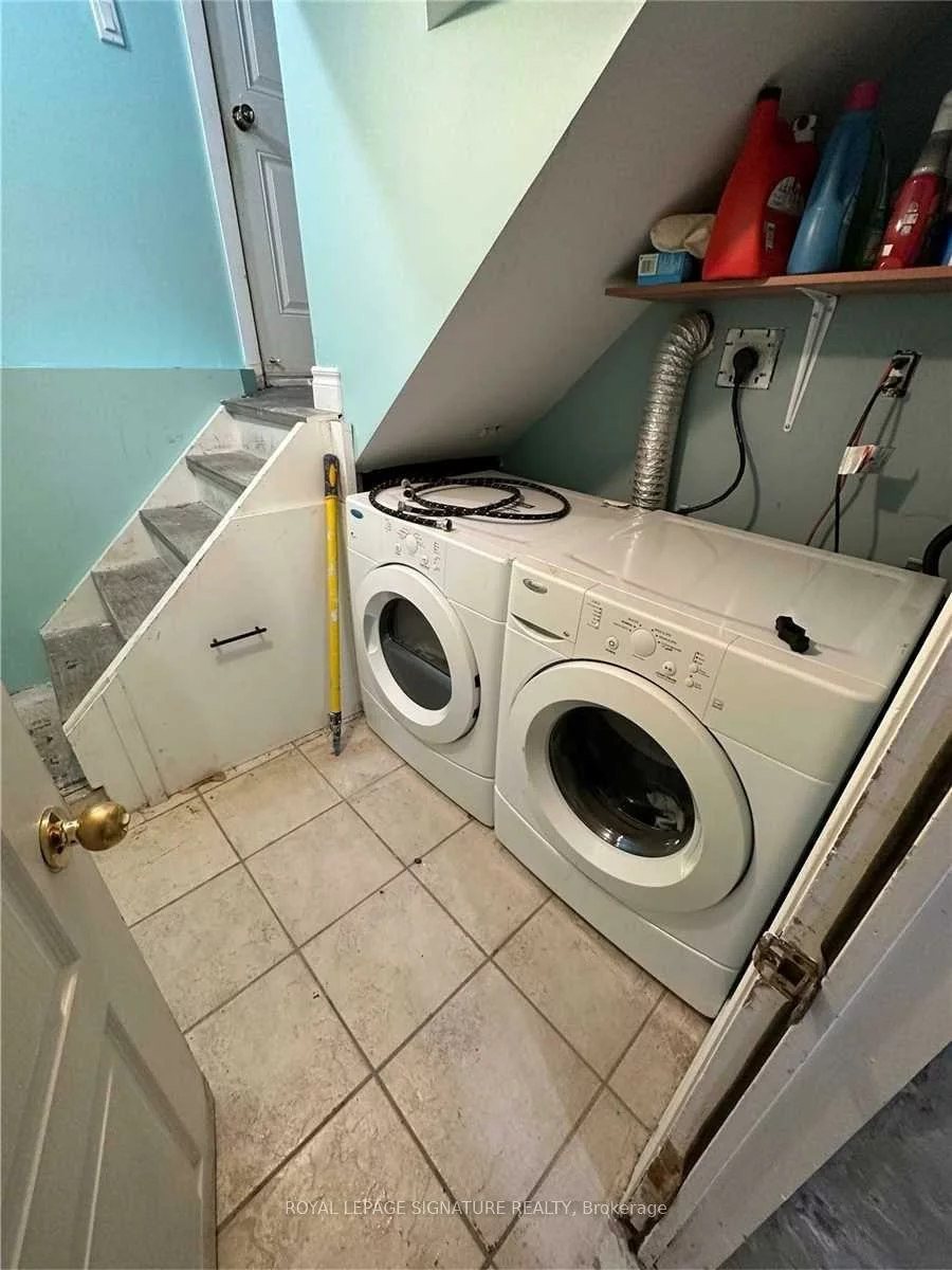 50, Galley, Roncesvalles, Toronto