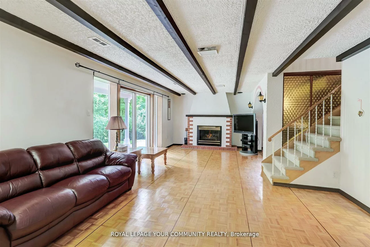 19, Peacham Cres, Downsview-Roding-CFB, Toronto