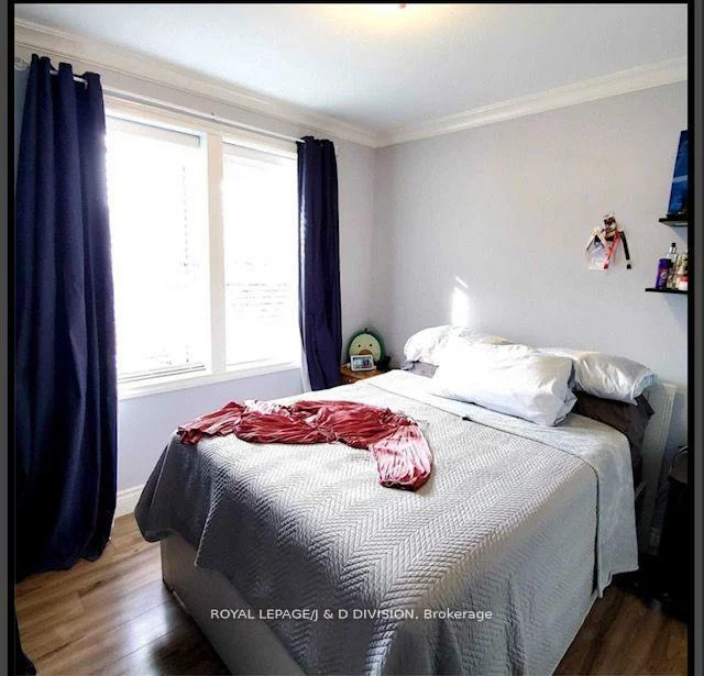 79, Powell, Downsview-Roding-CFB, Toronto