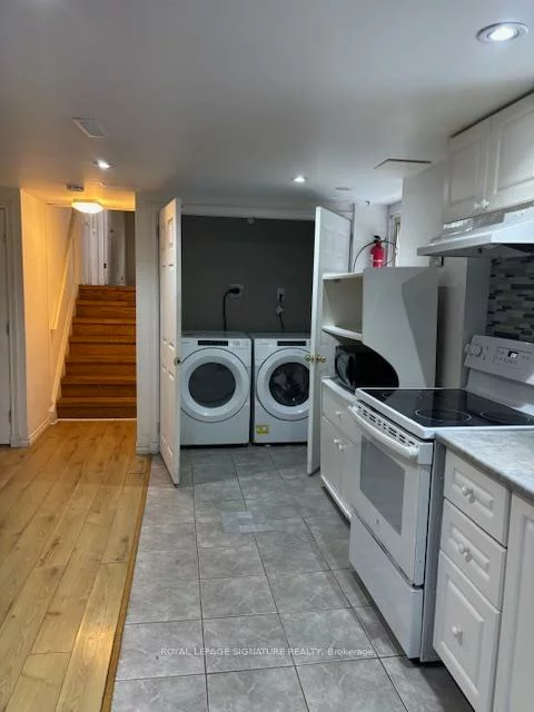 118, Redgrave, Willowridge-Martingrove-Richview, Toronto