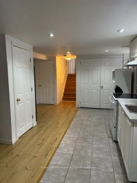 118, Redgrave, Willowridge-Martingrove-Richview, Toronto