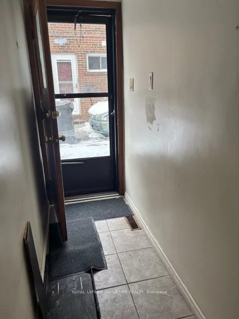 118, Redgrave, Willowridge-Martingrove-Richview, Toronto