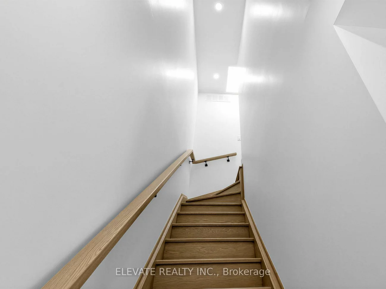 155, Gilmour, Junction Area, Toronto