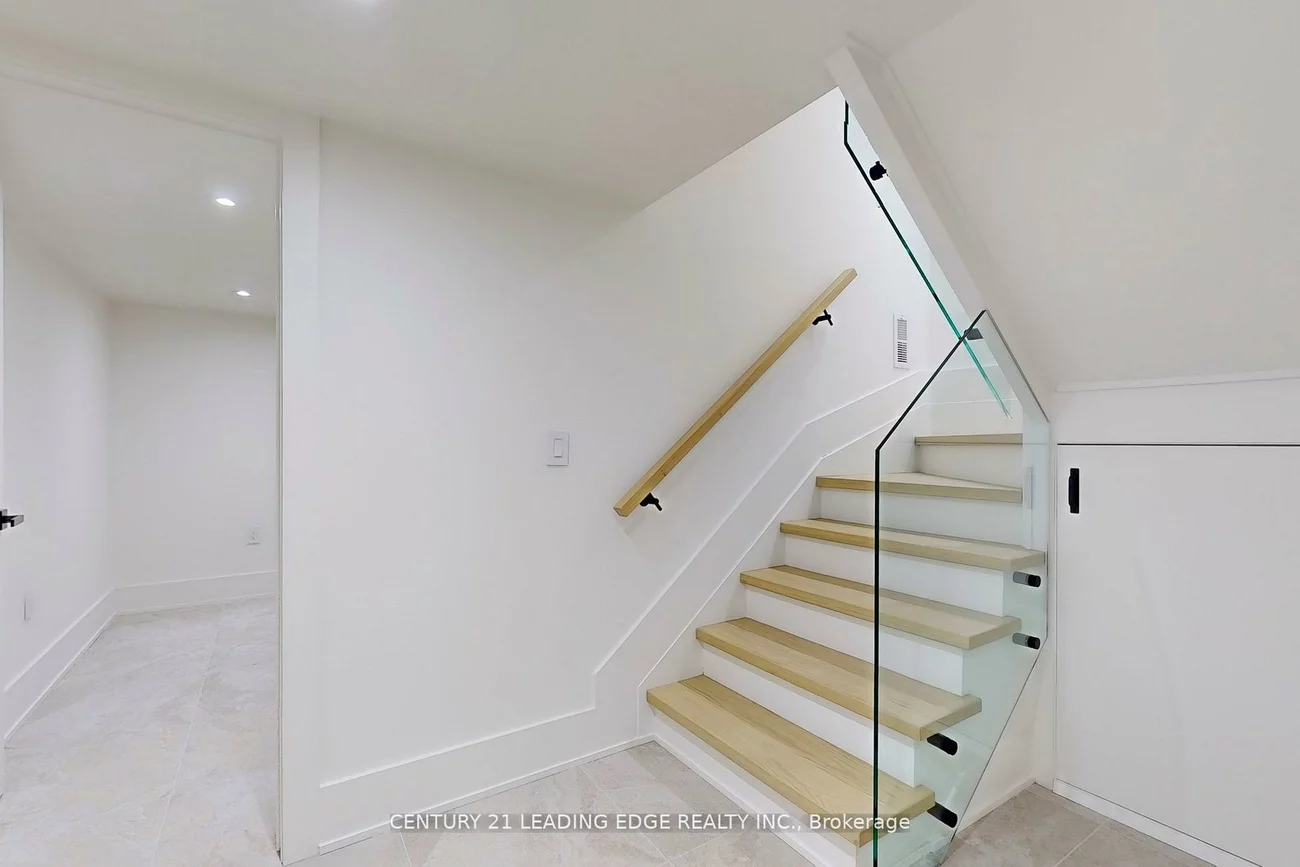 388, Jane, Runnymede-Bloor West Village, Toronto