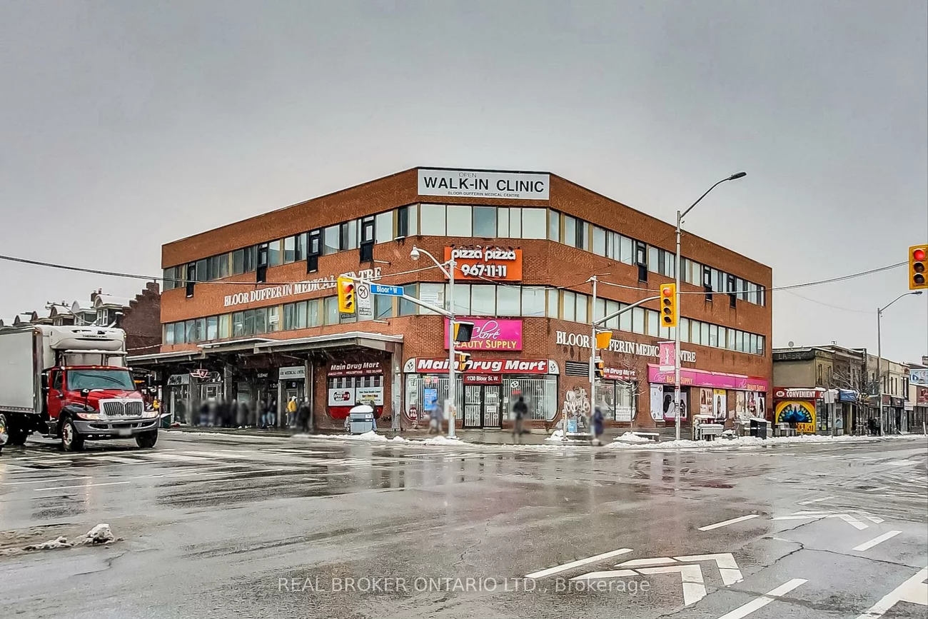 1011, Dufferin, Dovercourt-Wallace Emerson-Junction, Toronto