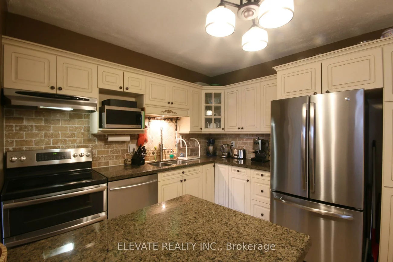 268, Silverthorn, Weston-Pellam Park, Toronto