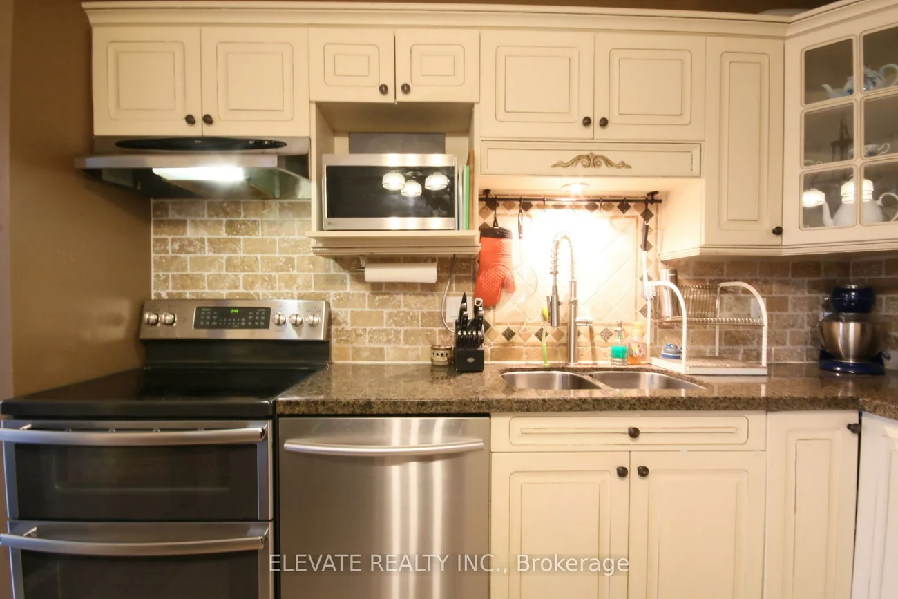 268, Silverthorn, Weston-Pellam Park, Toronto