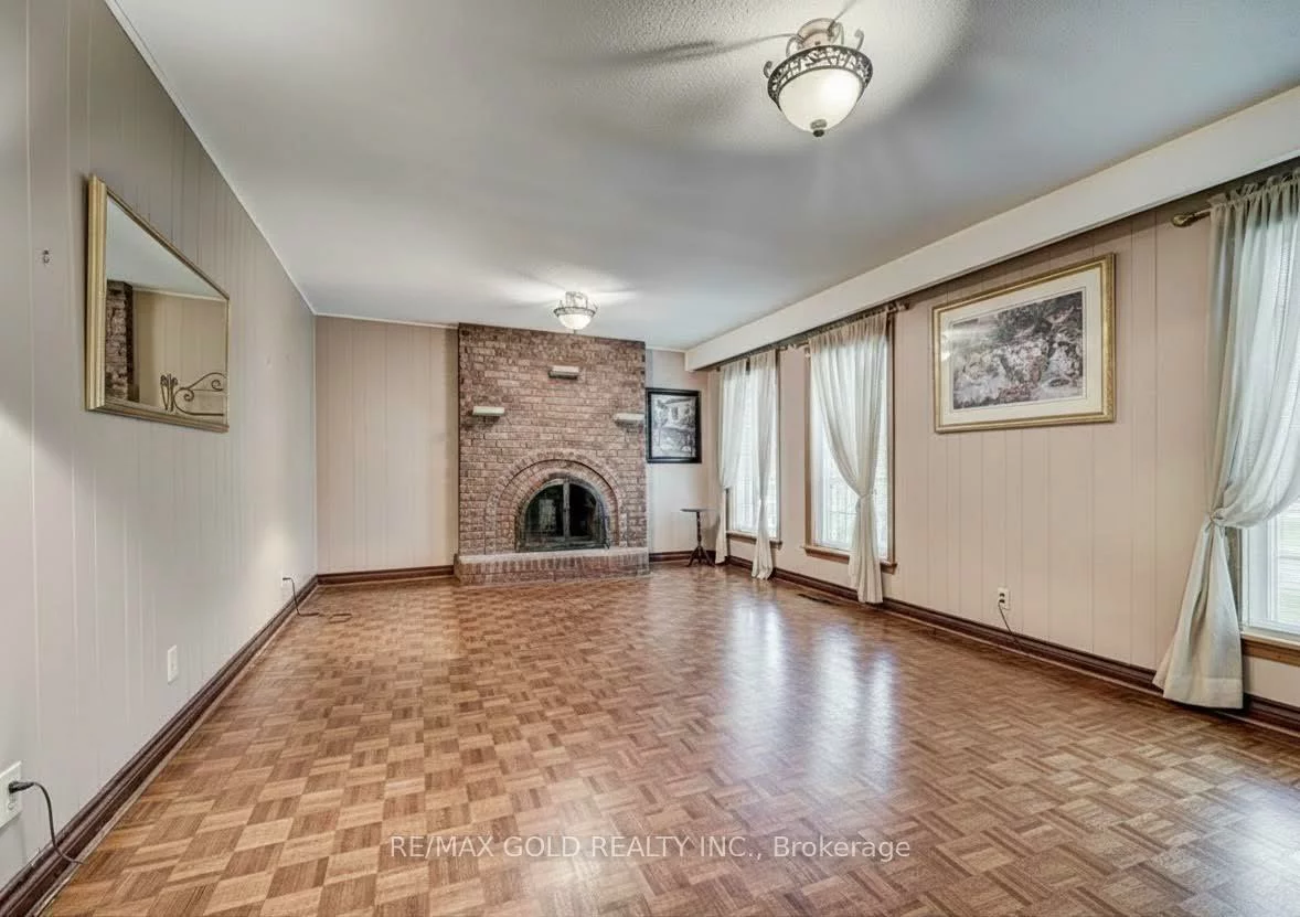 12, Kingsview, Kingsview Village-The Westway, Toronto