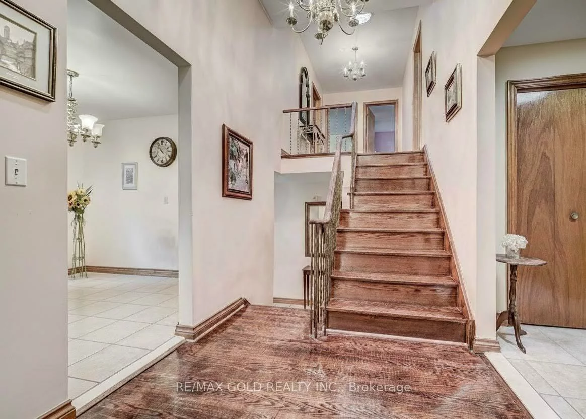 12, Kingsview, Kingsview Village-The Westway, Toronto