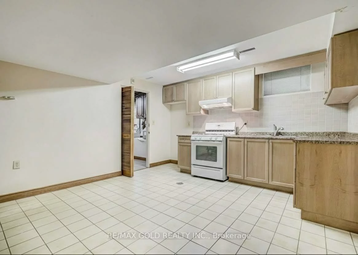 12, Kingsview, Kingsview Village-The Westway, Toronto