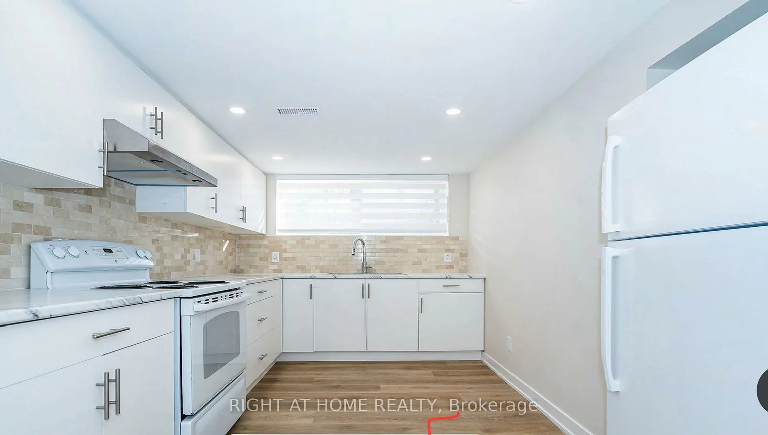 62, Inverdon, Eringate-Centennial-West Deane, Toronto