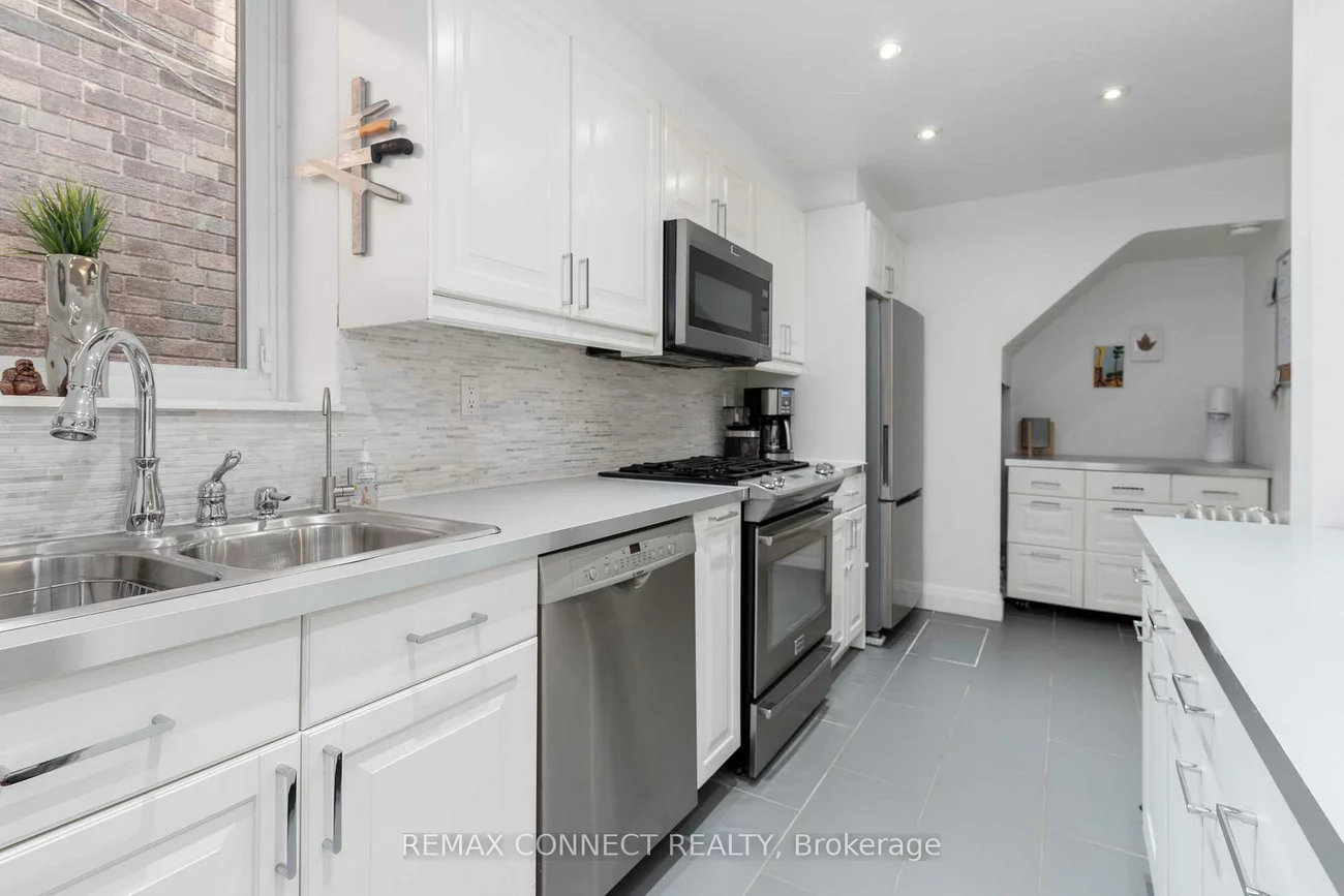 754, Windermere, Runnymede-Bloor West Village, Toronto