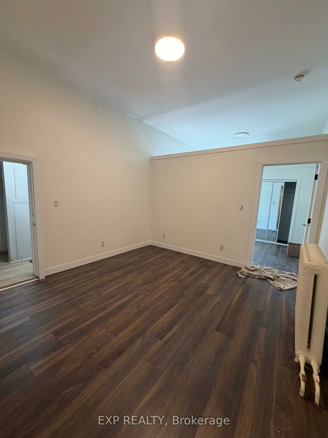 1594, Dupont, Dovercourt-Wallace Emerson-Junction, Toronto