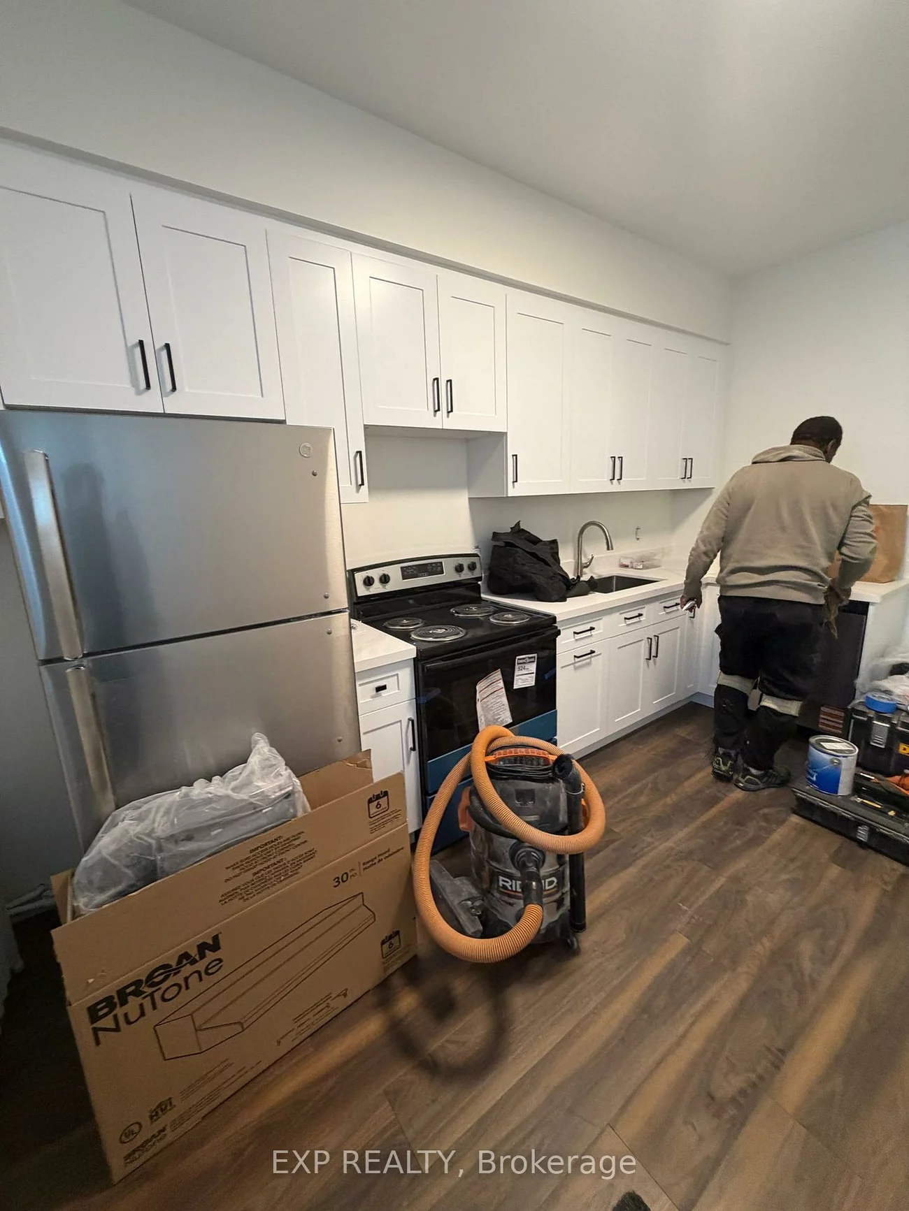 1594, Dupont, Dovercourt-Wallace Emerson-Junction, Toronto