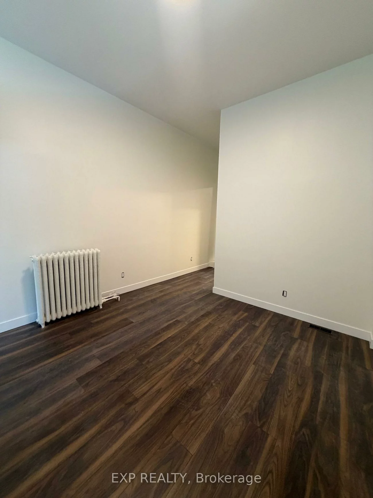 1594, Dupont, Dovercourt-Wallace Emerson-Junction, Toronto