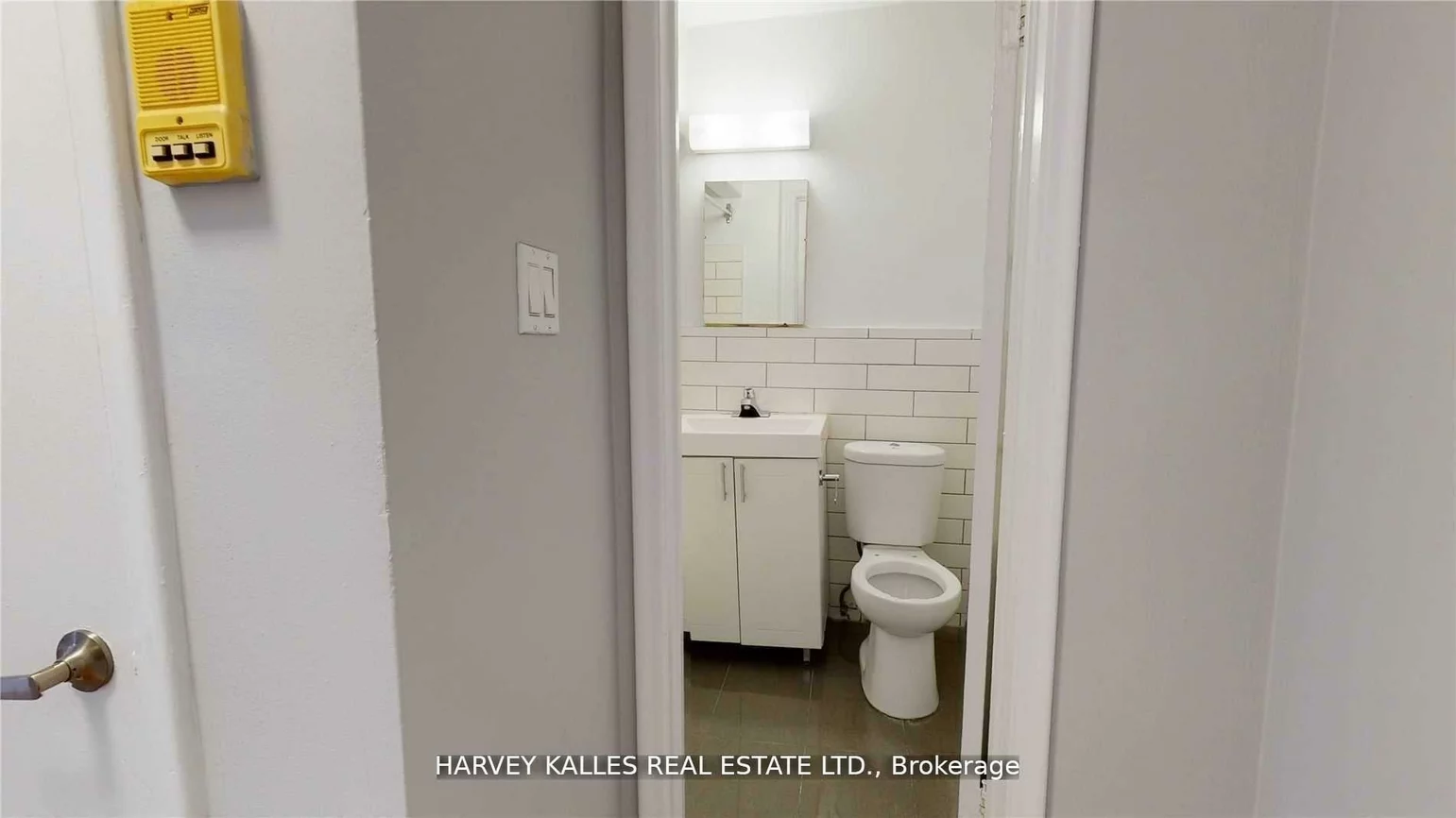 4, Greentree, Keelesdale-Eglinton West, Toronto