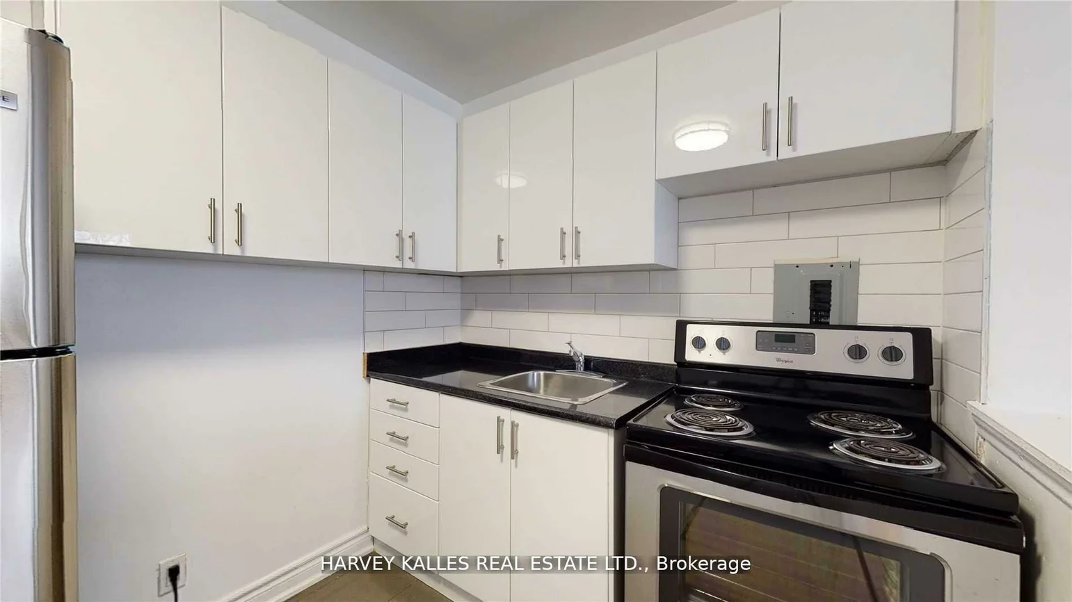 4, Greentree, Keelesdale-Eglinton West, Toronto