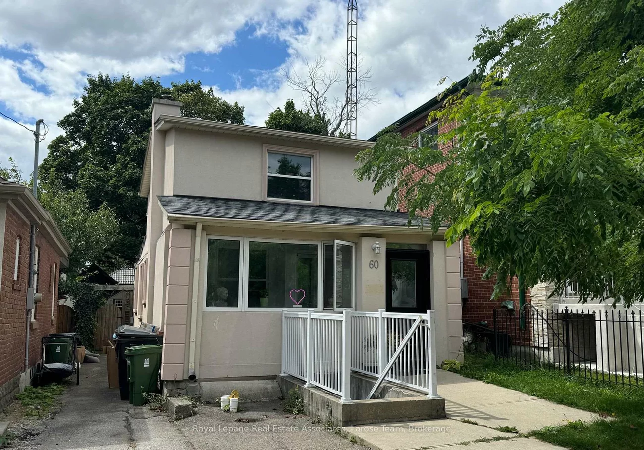 60, Ninth, New Toronto, Toronto