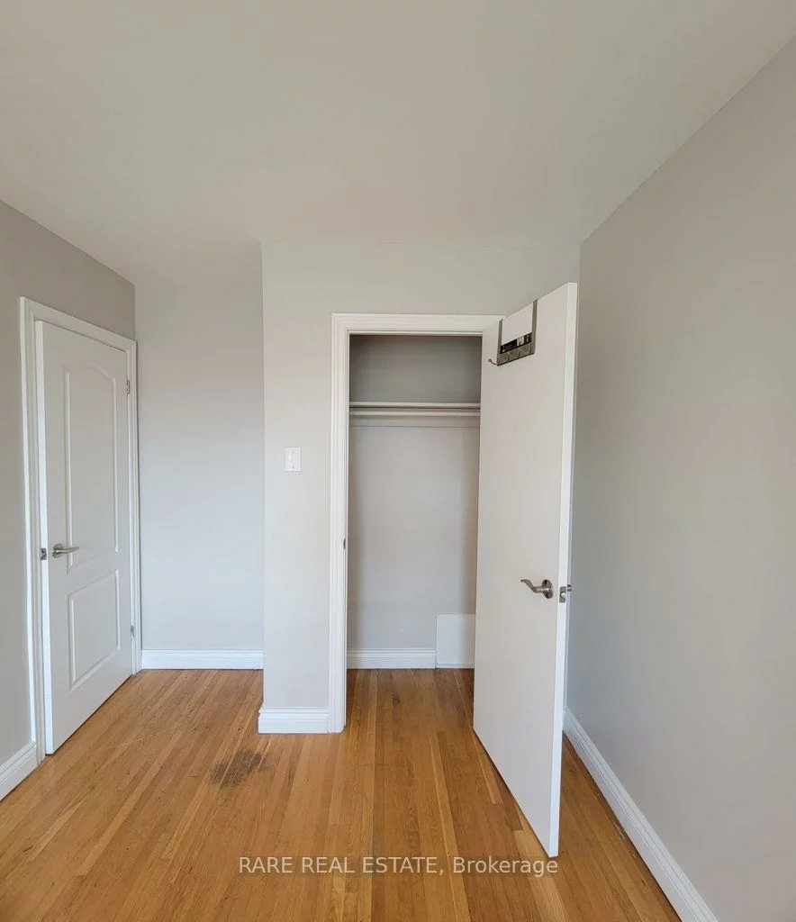 592, Marlee, Yorkdale-Glen Park, Toronto