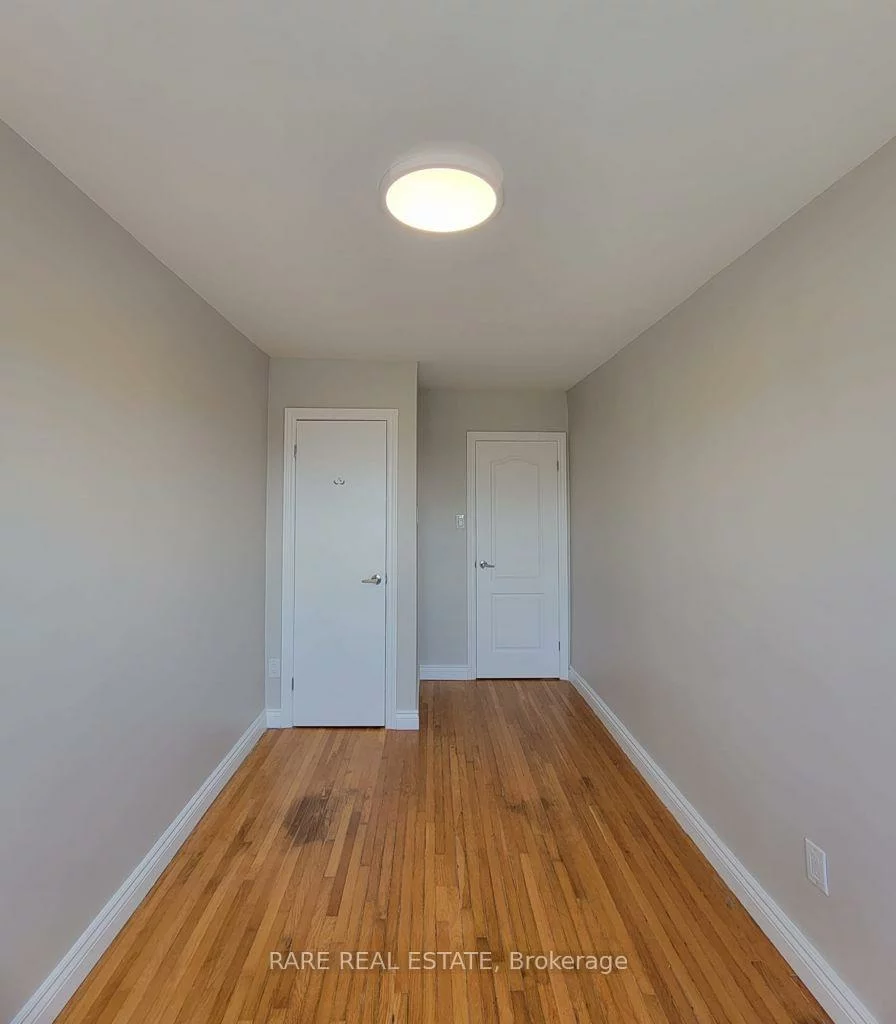 592, Marlee, Yorkdale-Glen Park, Toronto