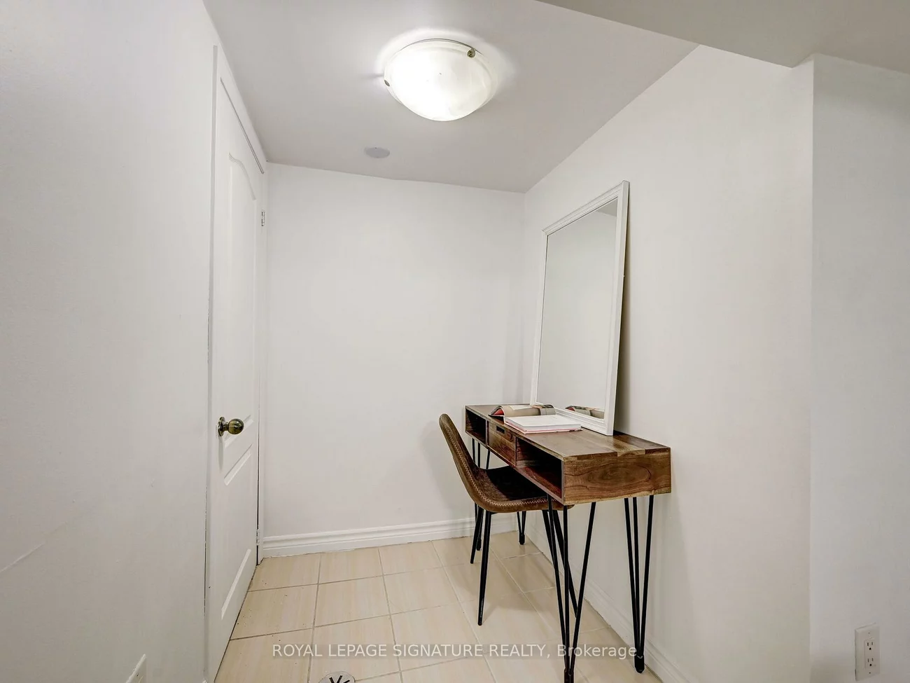 1, Worthington, High Park-Swansea, Toronto