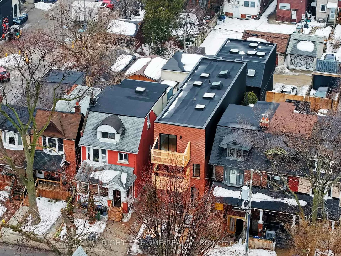 14, Salem, Dovercourt-Wallace Emerson-Junction, Toronto