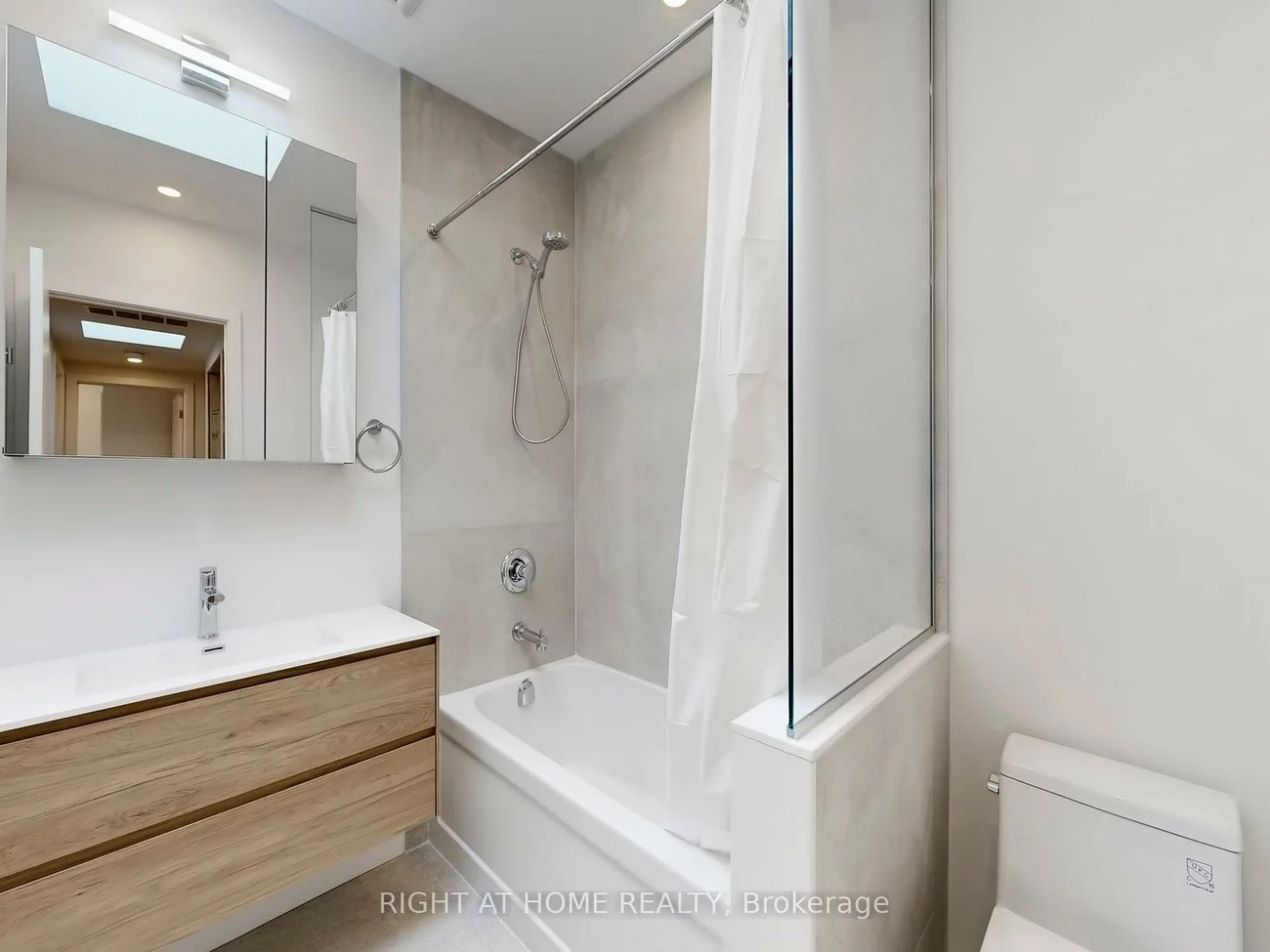 14, Salem, Dovercourt-Wallace Emerson-Junction, Toronto