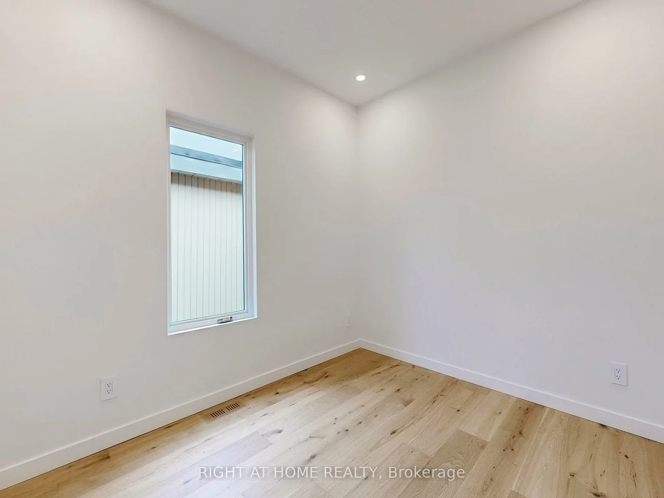 14, Salem, Dovercourt-Wallace Emerson-Junction, Toronto