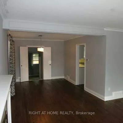 8, Burnelm, Islington-City Centre West, Toronto