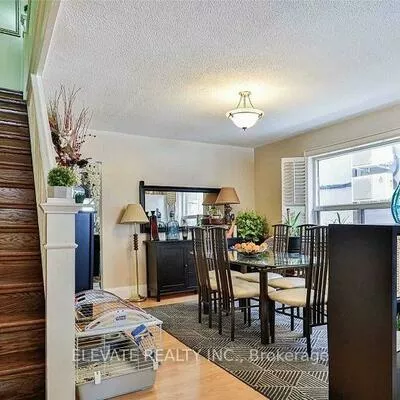 518, Whitmore, Briar Hill-Belgravia, Toronto