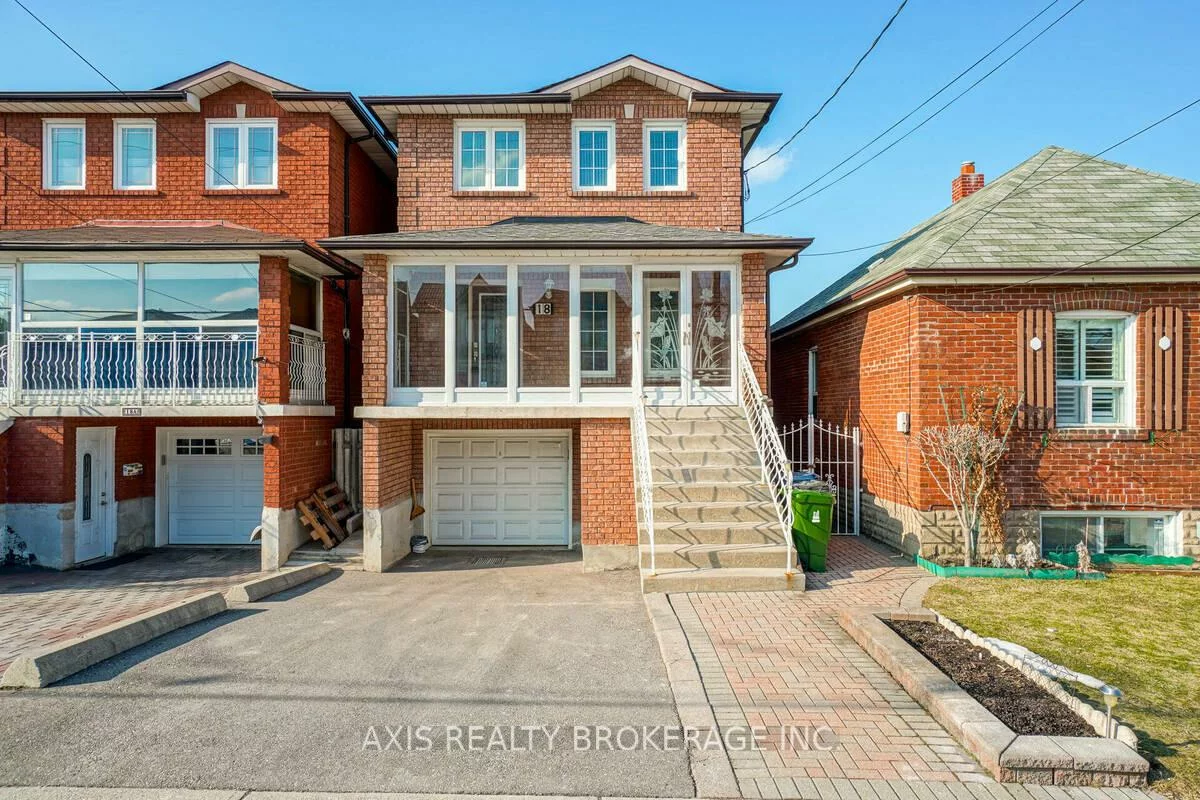 18, Maple Bush, Humberlea-Pelmo Park W4, Toronto
