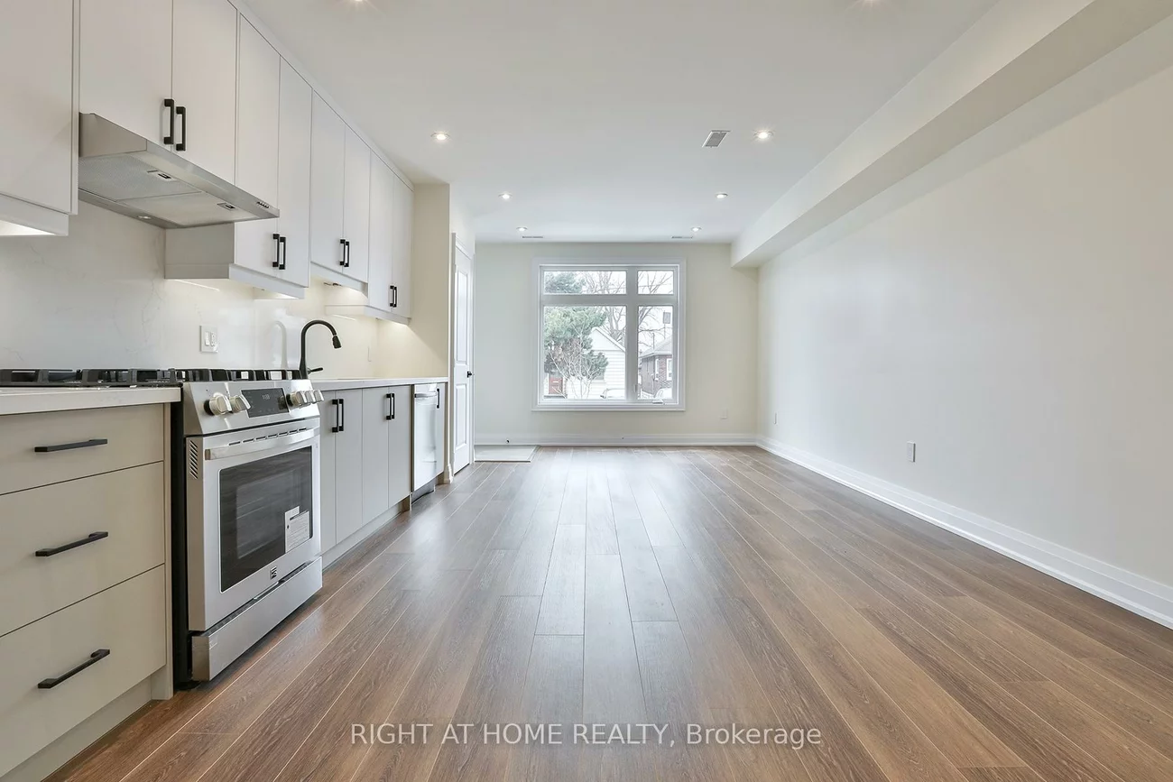 39, Fifteenth, New Toronto, Toronto