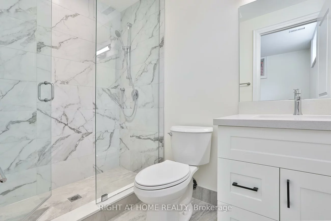 39, Fifteenth, New Toronto, Toronto