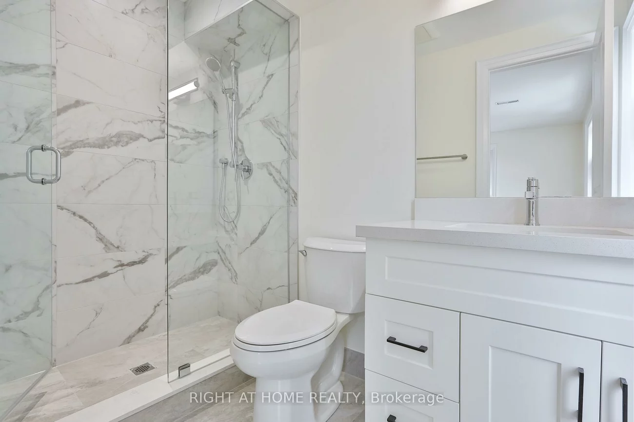 39, Fifteenth, New Toronto, Toronto