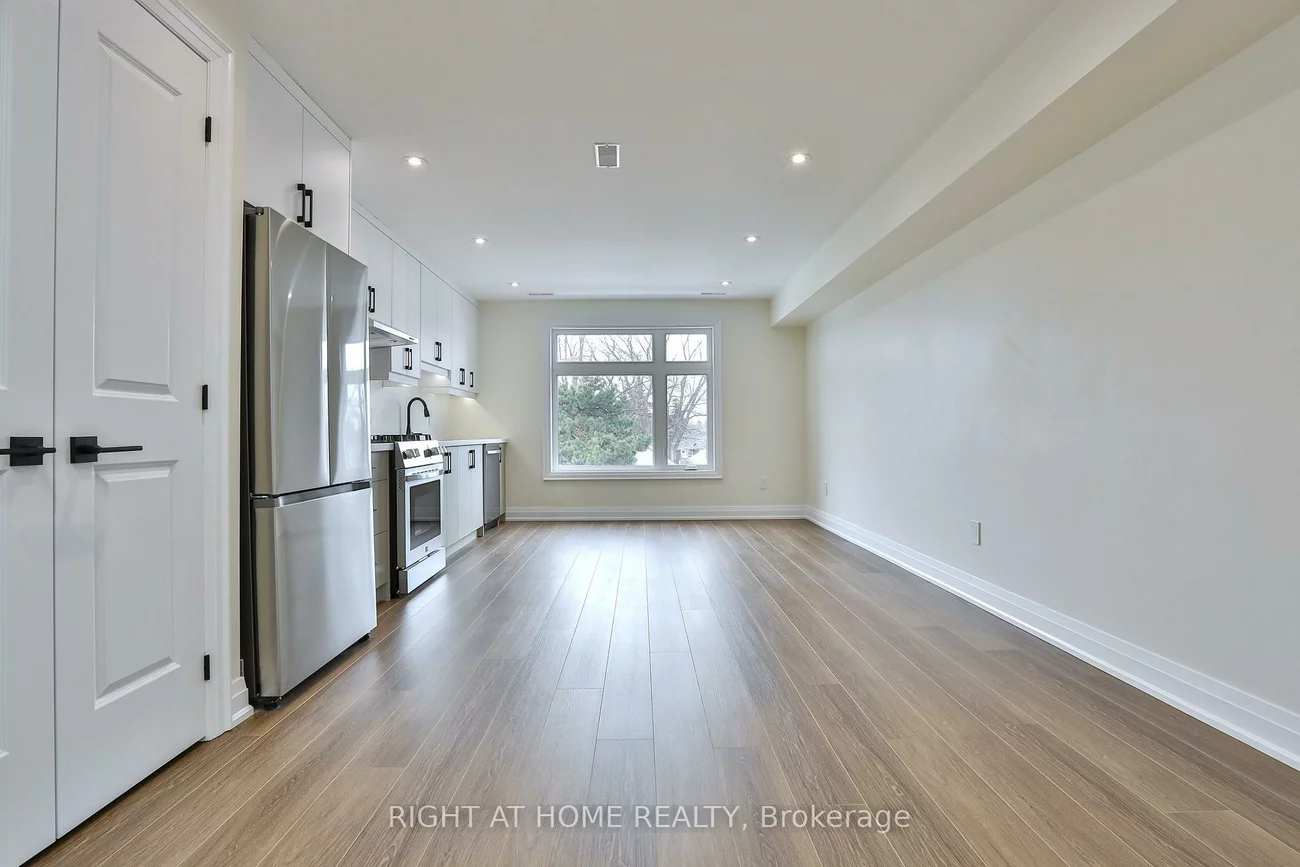 39, Fifteenth, New Toronto, Toronto