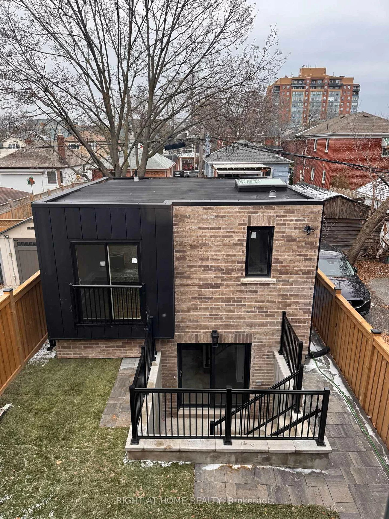 39, Fifteenth, New Toronto, Toronto