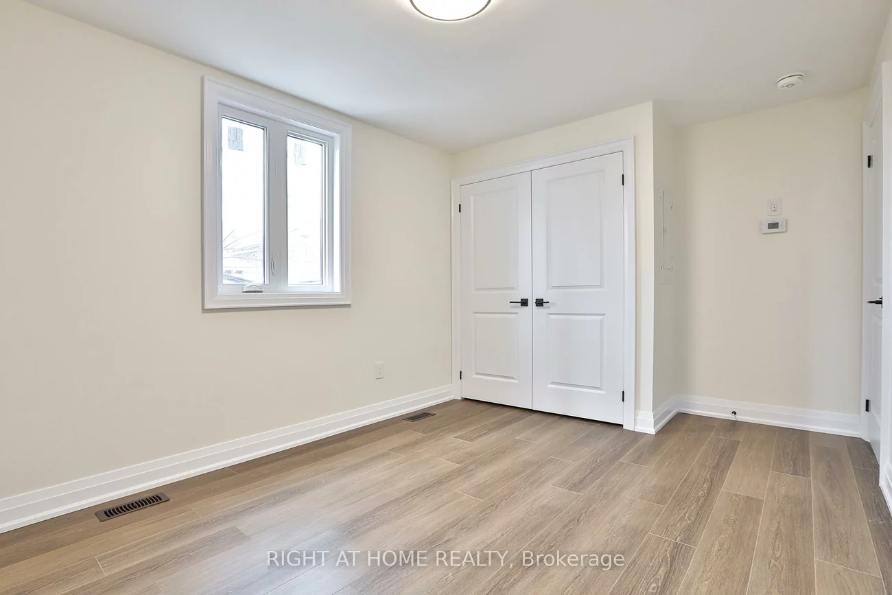 39, Fifteenth, New Toronto, Toronto