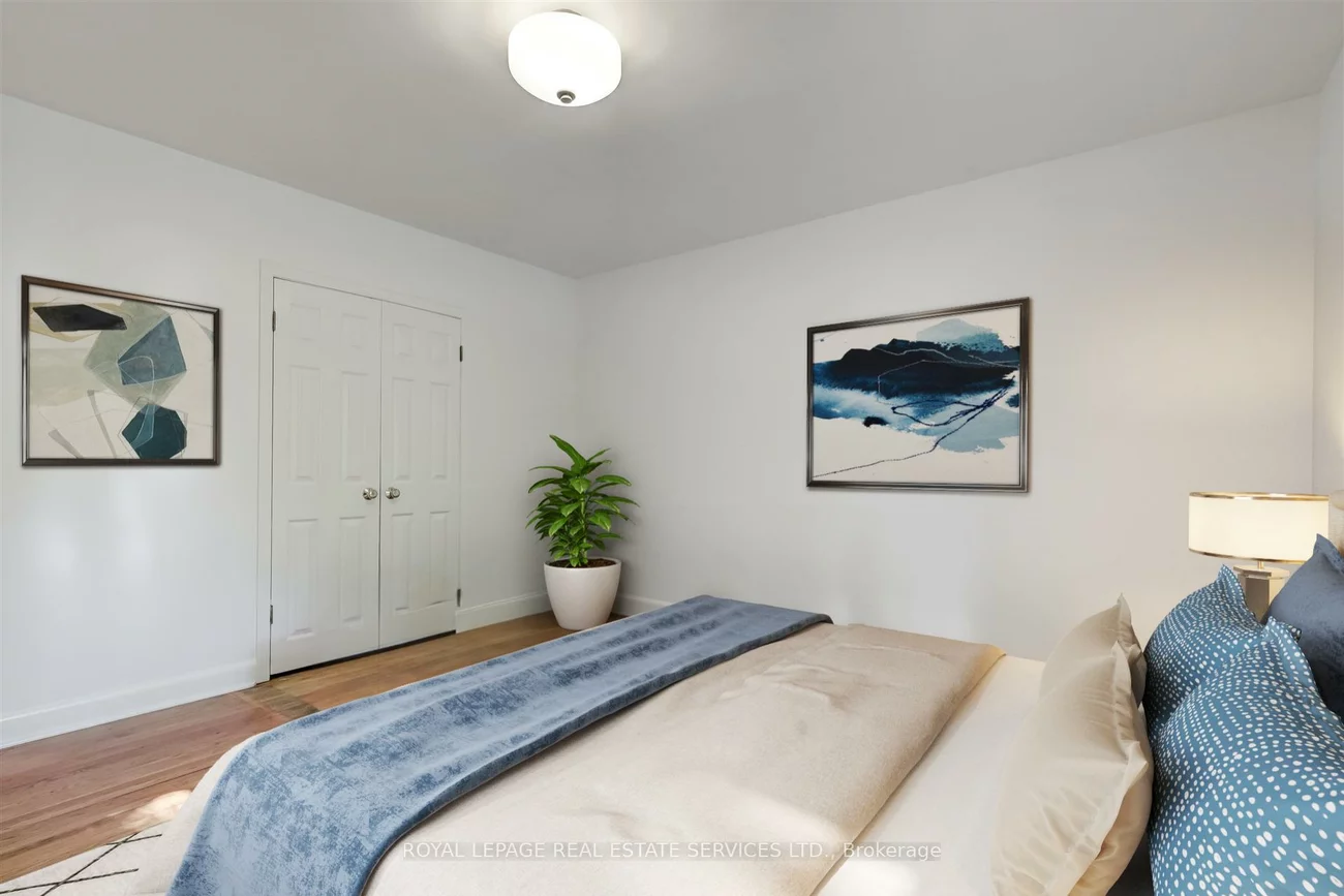 5, Easson, High Park-Swansea, Toronto