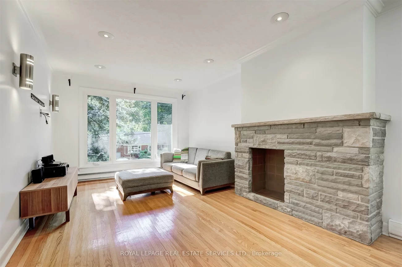 5, Easson, High Park-Swansea, Toronto